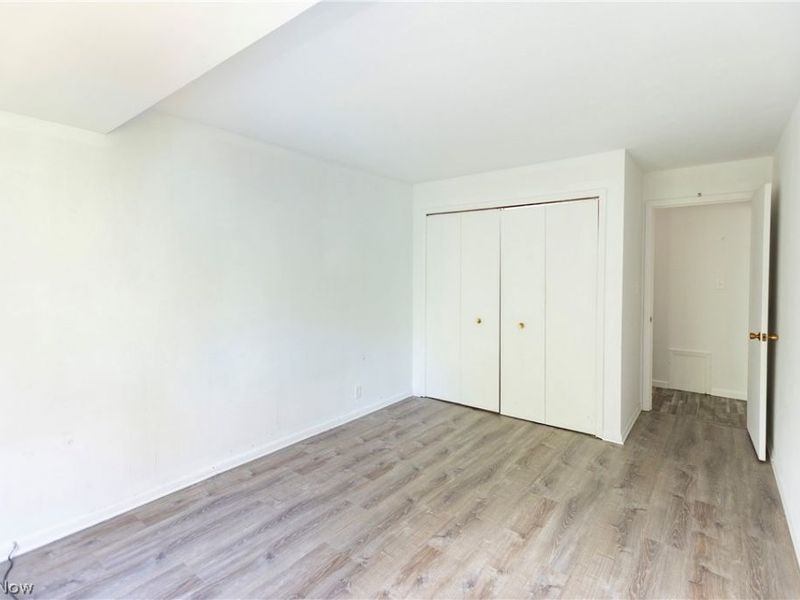 22555 Center Ridge Road, Unit 403, Rocky River, OH 44116 Photo 26