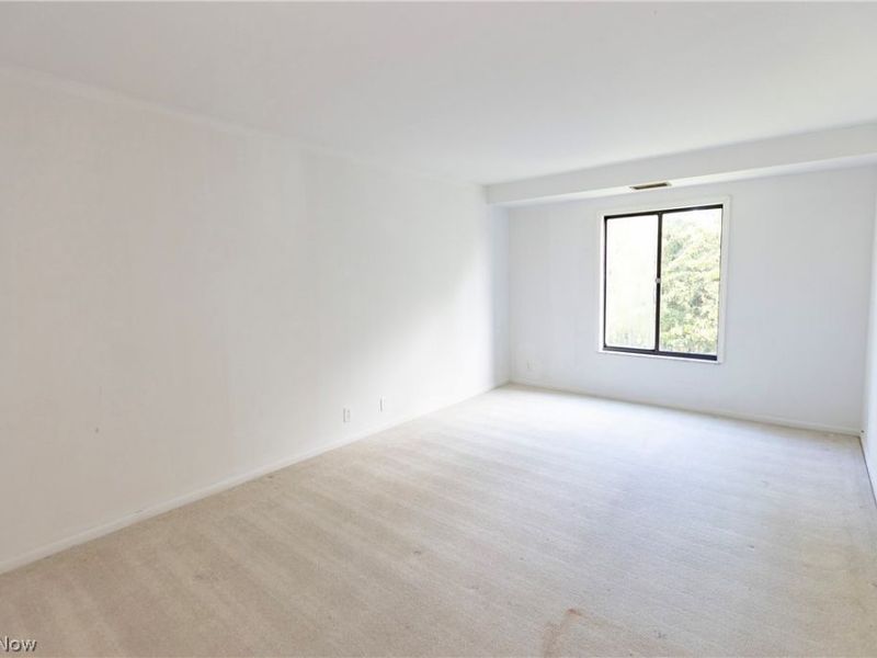 22555 Center Ridge Road, Unit 403, Rocky River, OH 44116 Photo 32