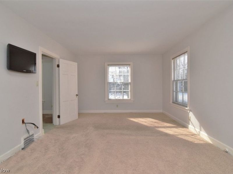 2737 Berkshire Road, Cleveland, OH 44106 Photo 23