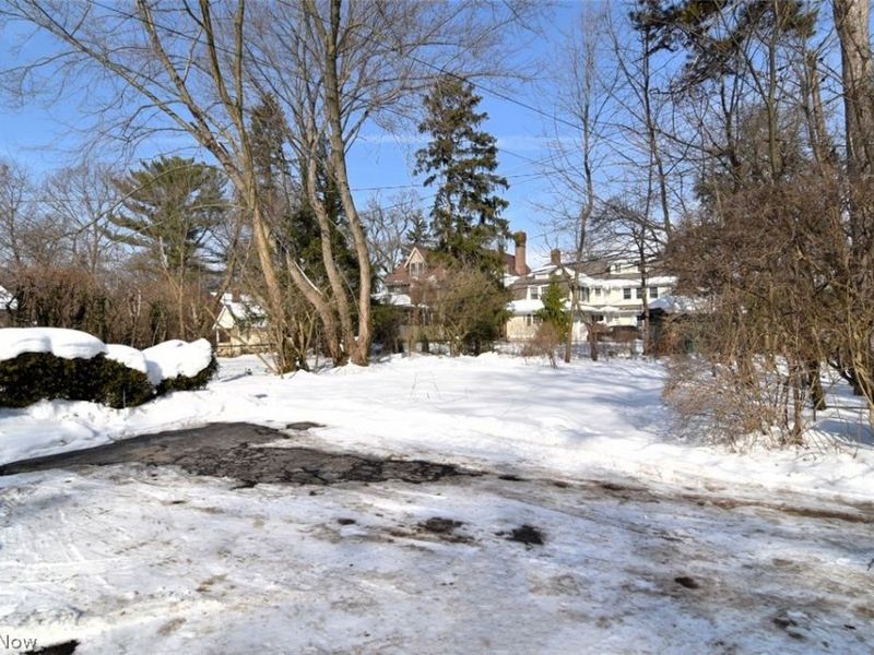 2737 Berkshire Road, Cleveland, OH 44106 Photo 34