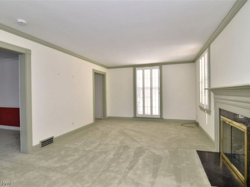 2737 Berkshire Road, Cleveland, OH 44106 Photo 6