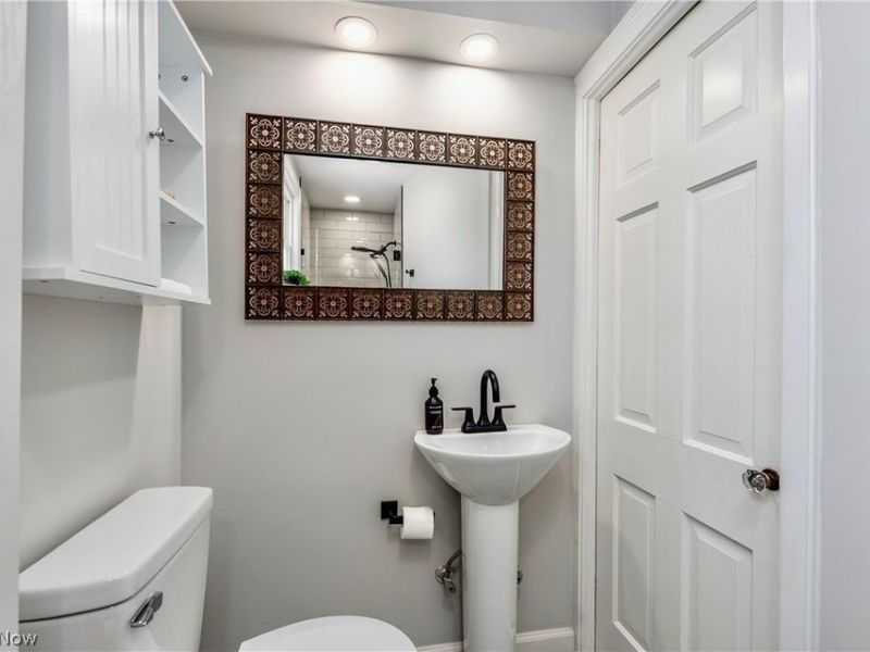 19690 Roslyn Drive, Rocky River, OH 44116 Photo 27