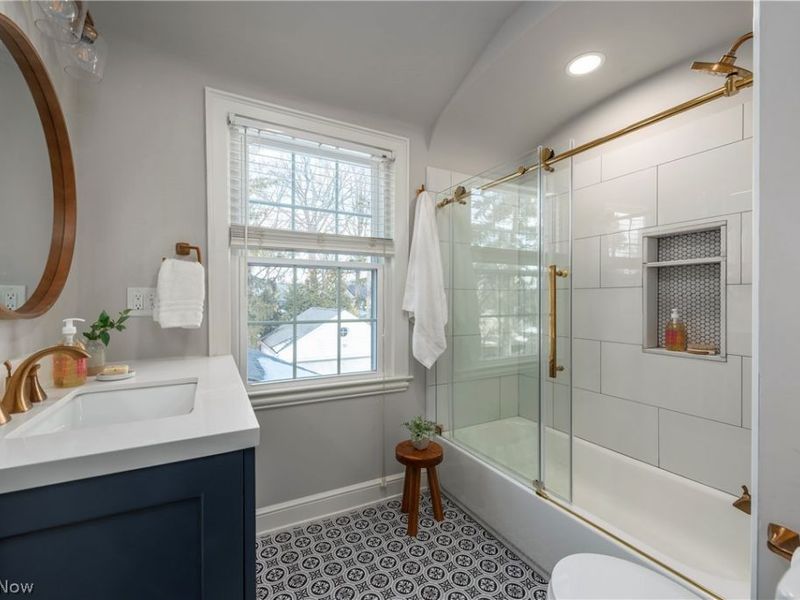 19690 Roslyn Drive, Rocky River, OH 44116 Photo 33