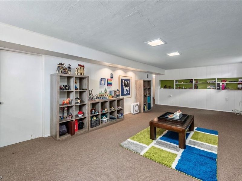 19690 Roslyn Drive, Rocky River, OH 44116 Photo 38