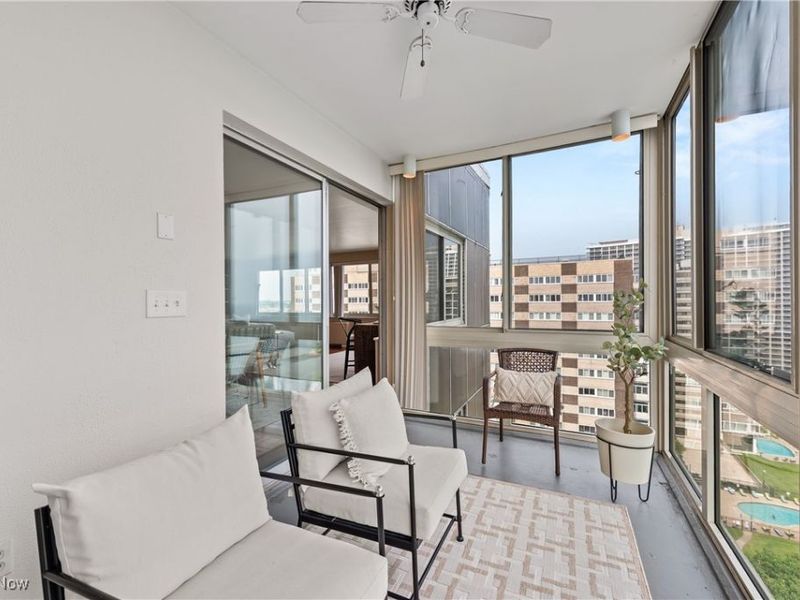 12520 Edgewater Drive, Unit 1605, Lakewood, OH 44107 Photo 13