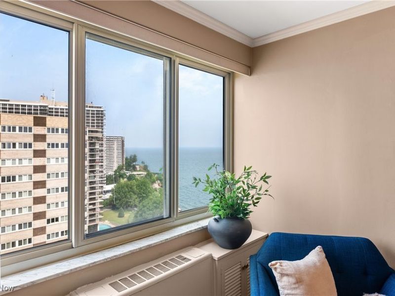 12520 Edgewater Drive, Unit 1605, Lakewood, OH 44107 Photo 25