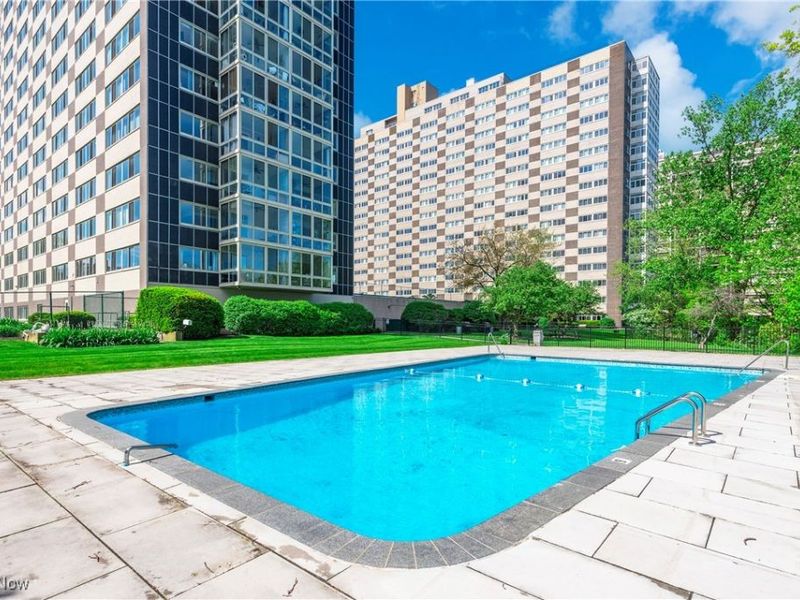 12520 Edgewater Drive, Unit 1605, Lakewood, OH 44107 Photo 36