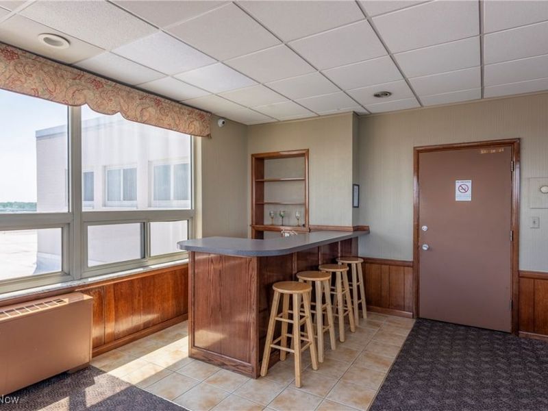 12520 Edgewater Drive, Unit 1605, Lakewood, OH 44107 Photo 37