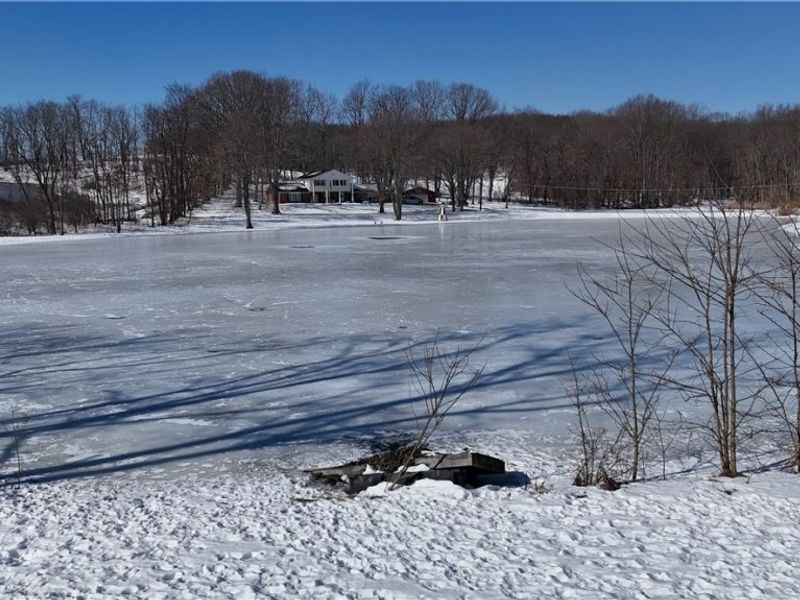 48661 Lakeview Circle, East Liverpool, OH 43920 Photo 21