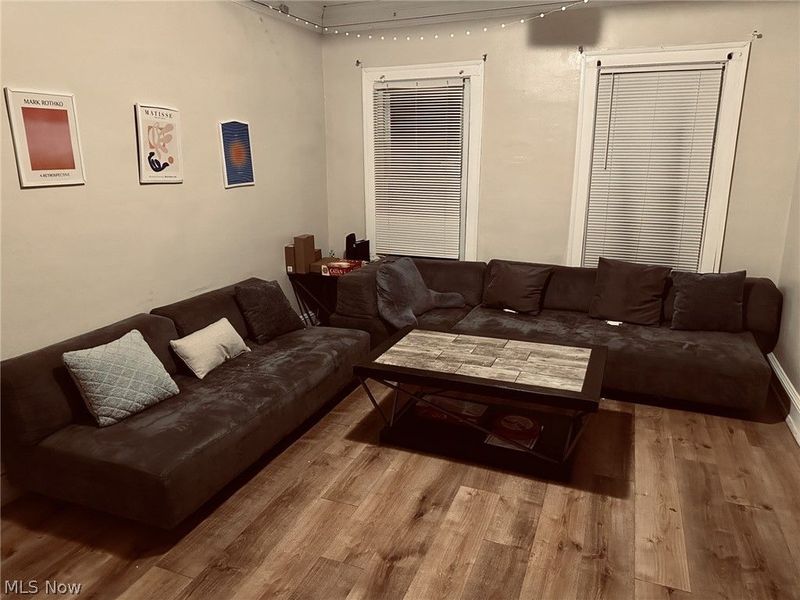 11226 Ashbury Avenue, Cleveland, OH 44106 Photo 2