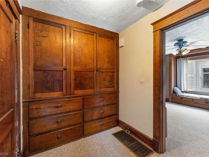 34 N Bon Air Avenue, Youngstown, OH 44509 Photo 17