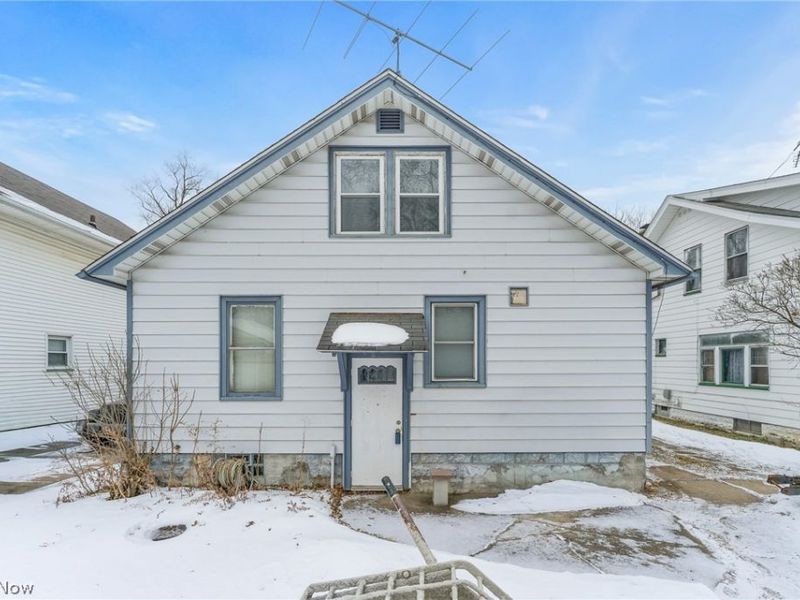 34 N Bon Air Avenue, Youngstown, OH 44509 Photo 5