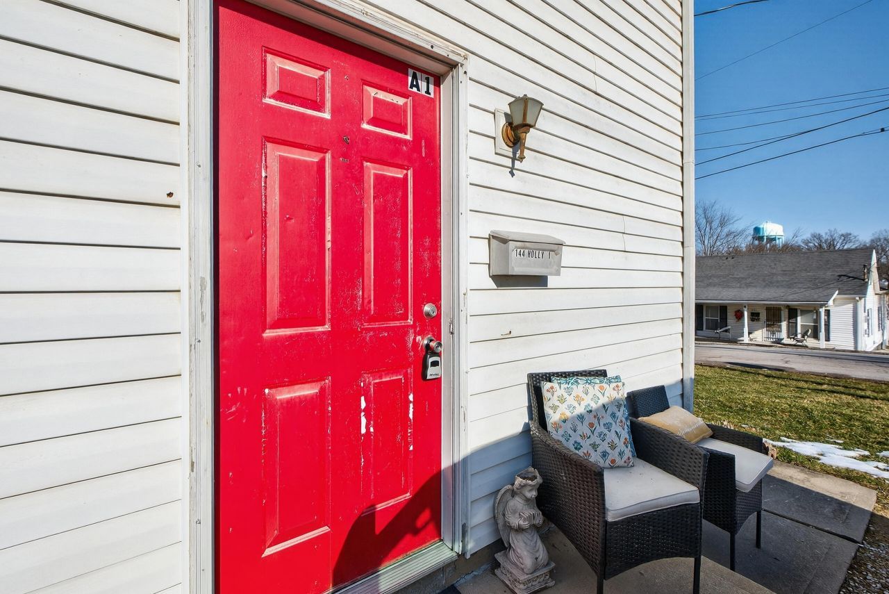 144 Holly Avenue, Winchester, KY 40391 Main Photo