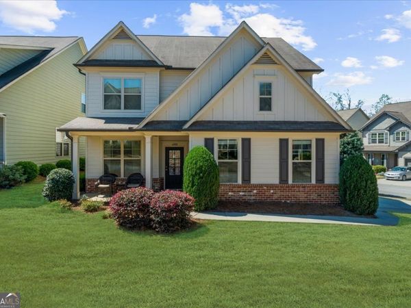 6008 Harbour Mist Drive, Flowery Branch, GA 30542