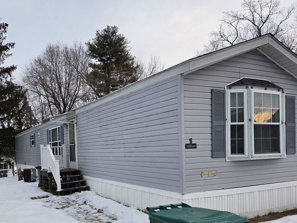 83 Clark Rd., Unit 1, Shirley, MA 01464