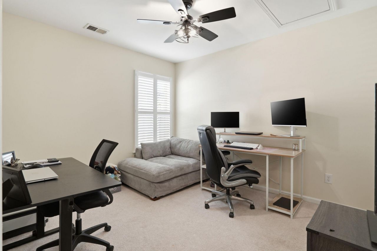 106 Cherry Laurel Lane Photo 13