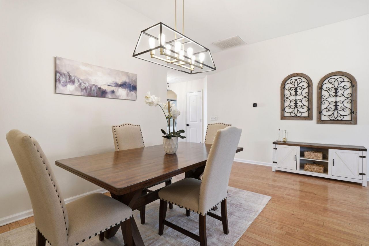 106 Cherry Laurel Lane Photo 4