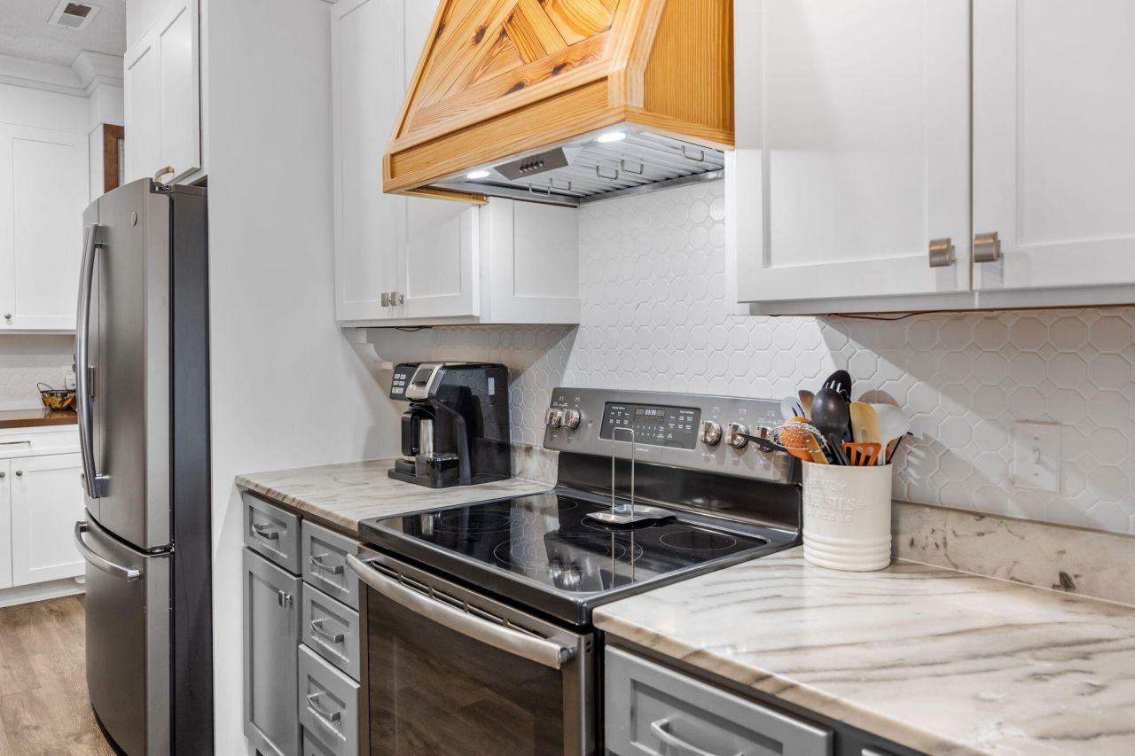 128 Jupiter Lane Photo 11