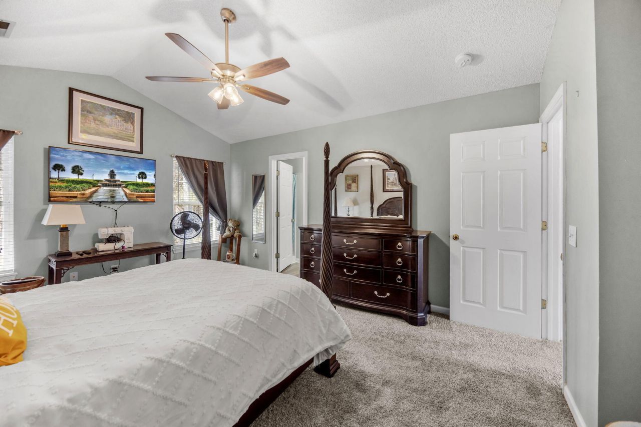 128 Jupiter Lane Photo 15