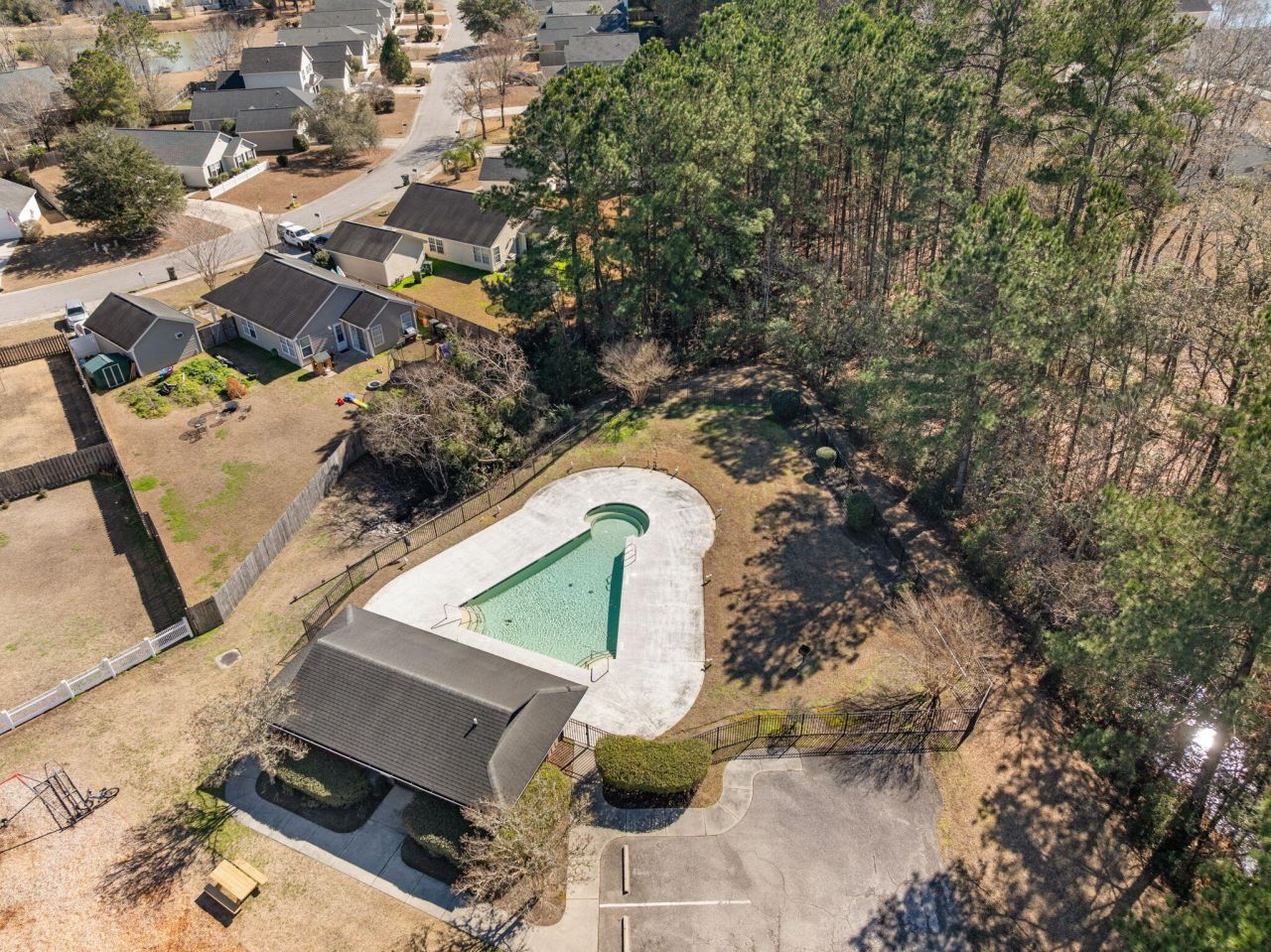 128 Jupiter Lane Photo 33