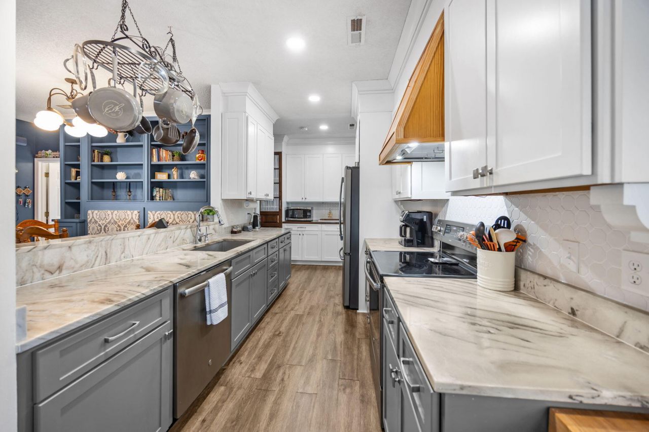 128 Jupiter Lane Photo 9