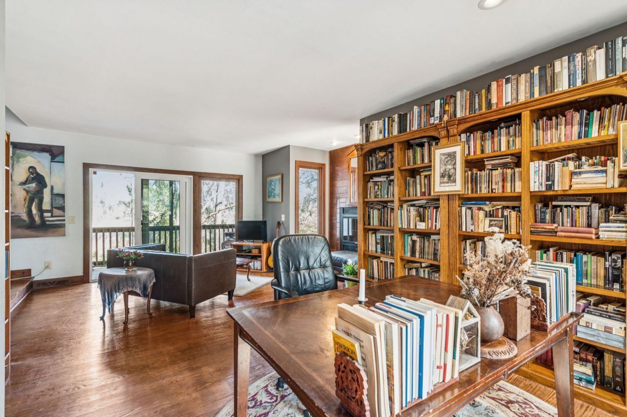 9 Arabian Drive Photo 18