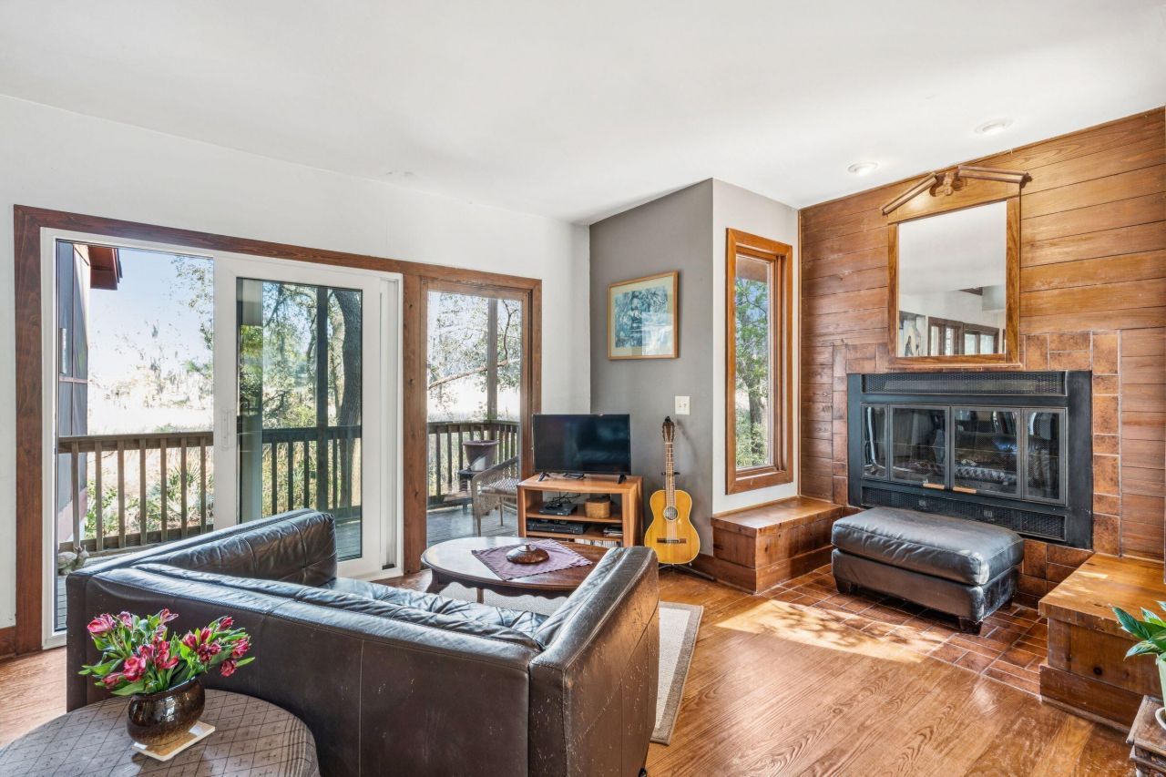 9 Arabian Drive Photo 20