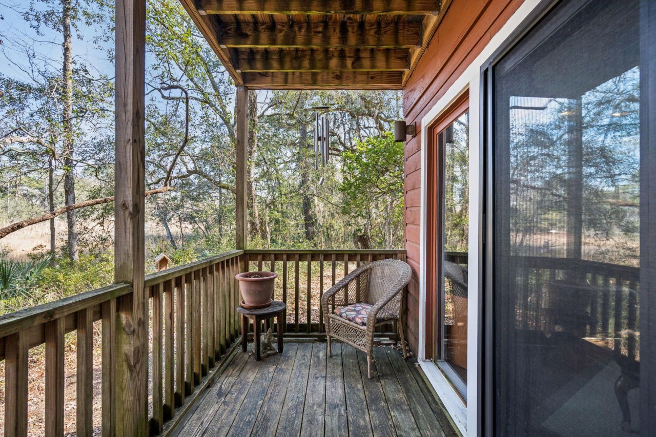 9 Arabian Drive Photo 21