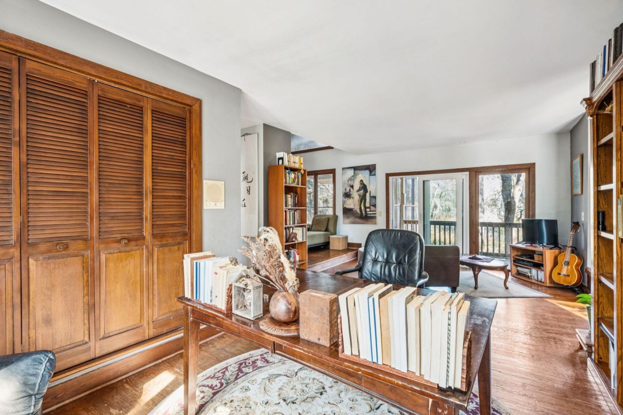 9 Arabian Drive Photo 26