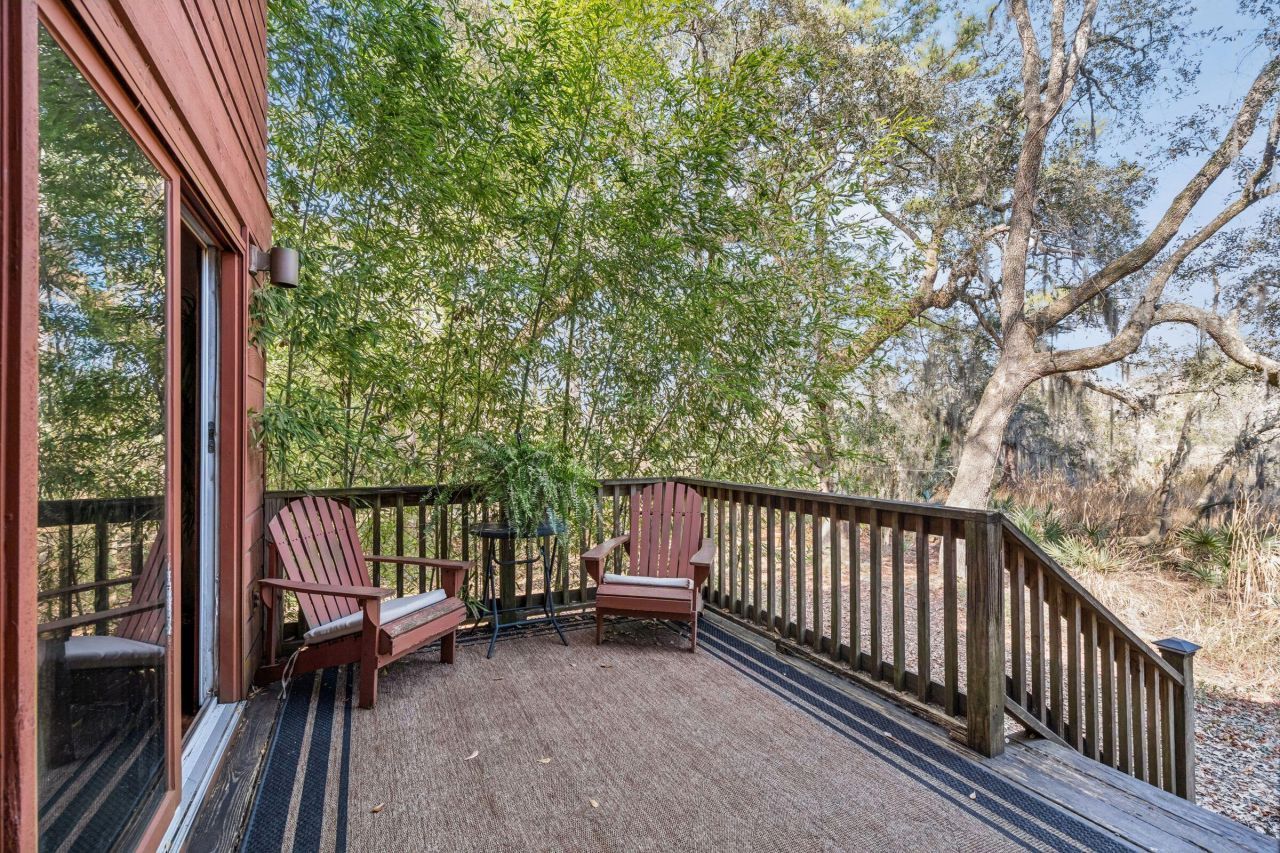 9 Arabian Drive Photo 35