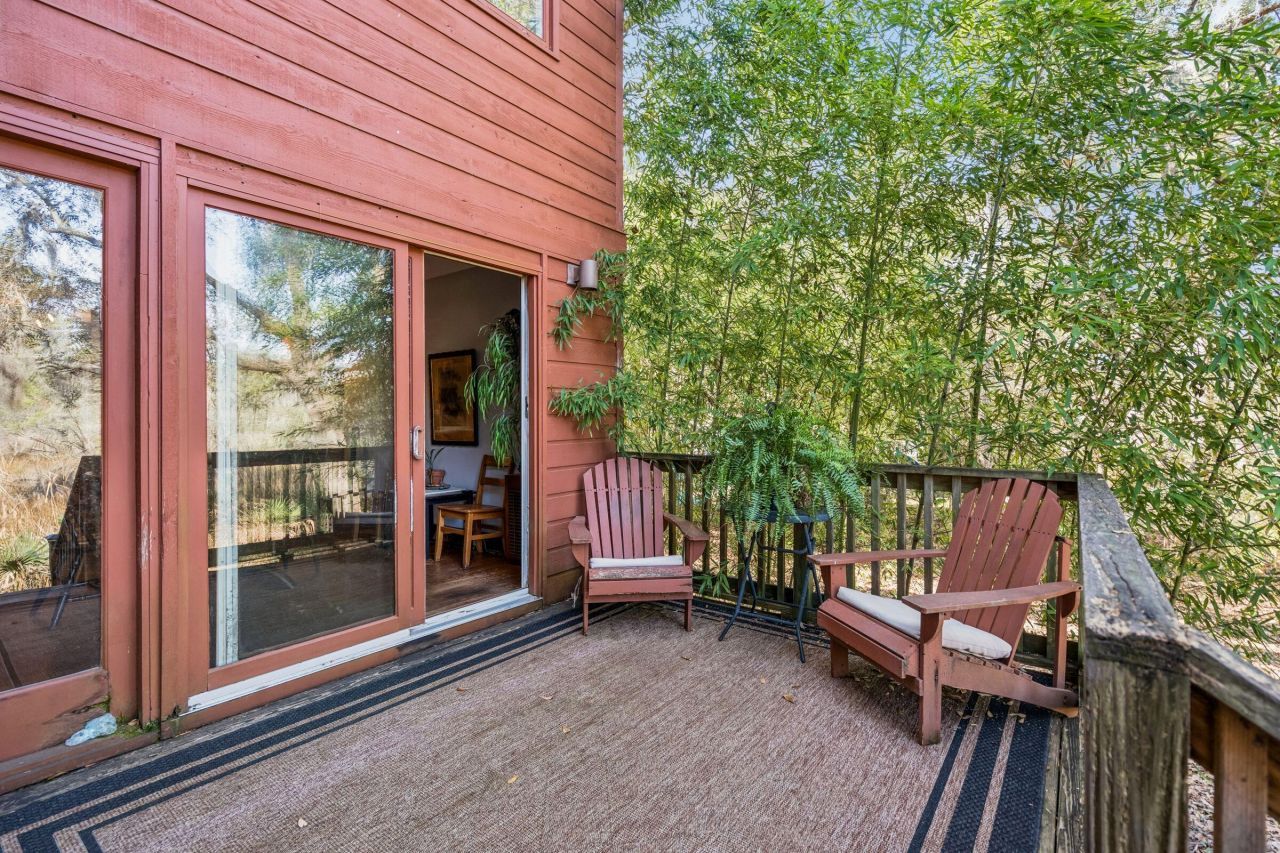 9 Arabian Drive Photo 38