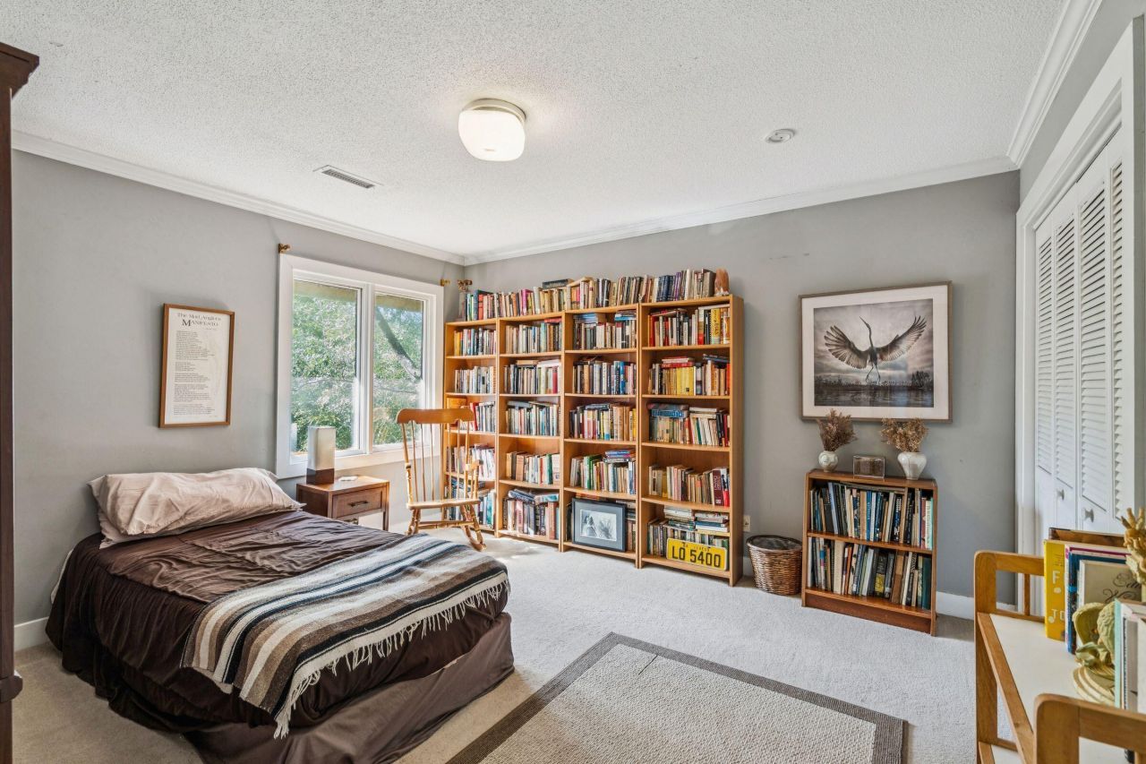 9 Arabian Drive Photo 70