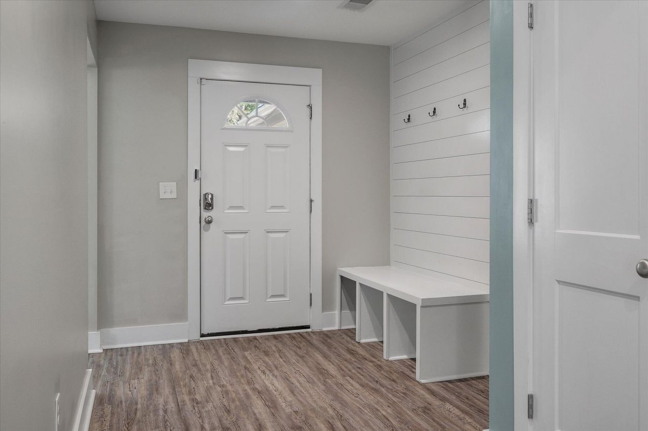 3561 Plow Ground Road Photo 10