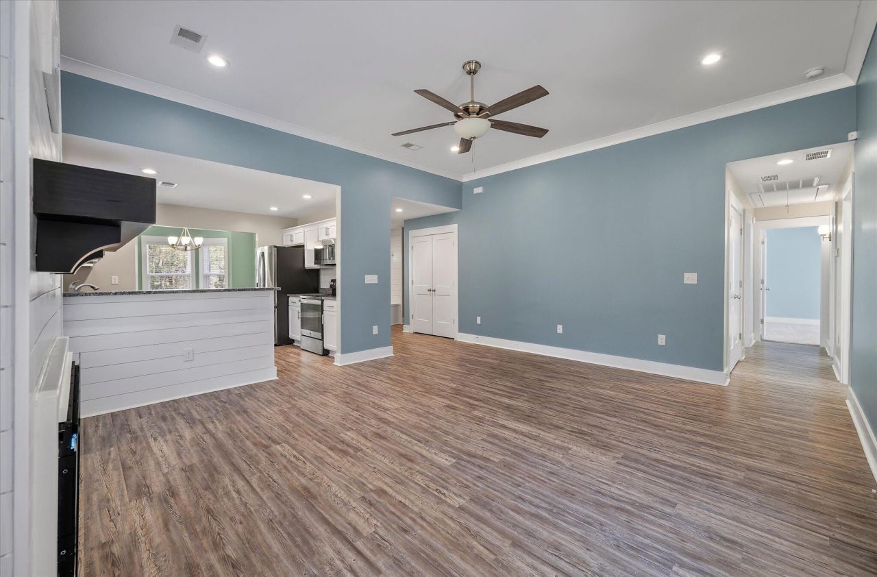 3561 Plow Ground Road Photo 6