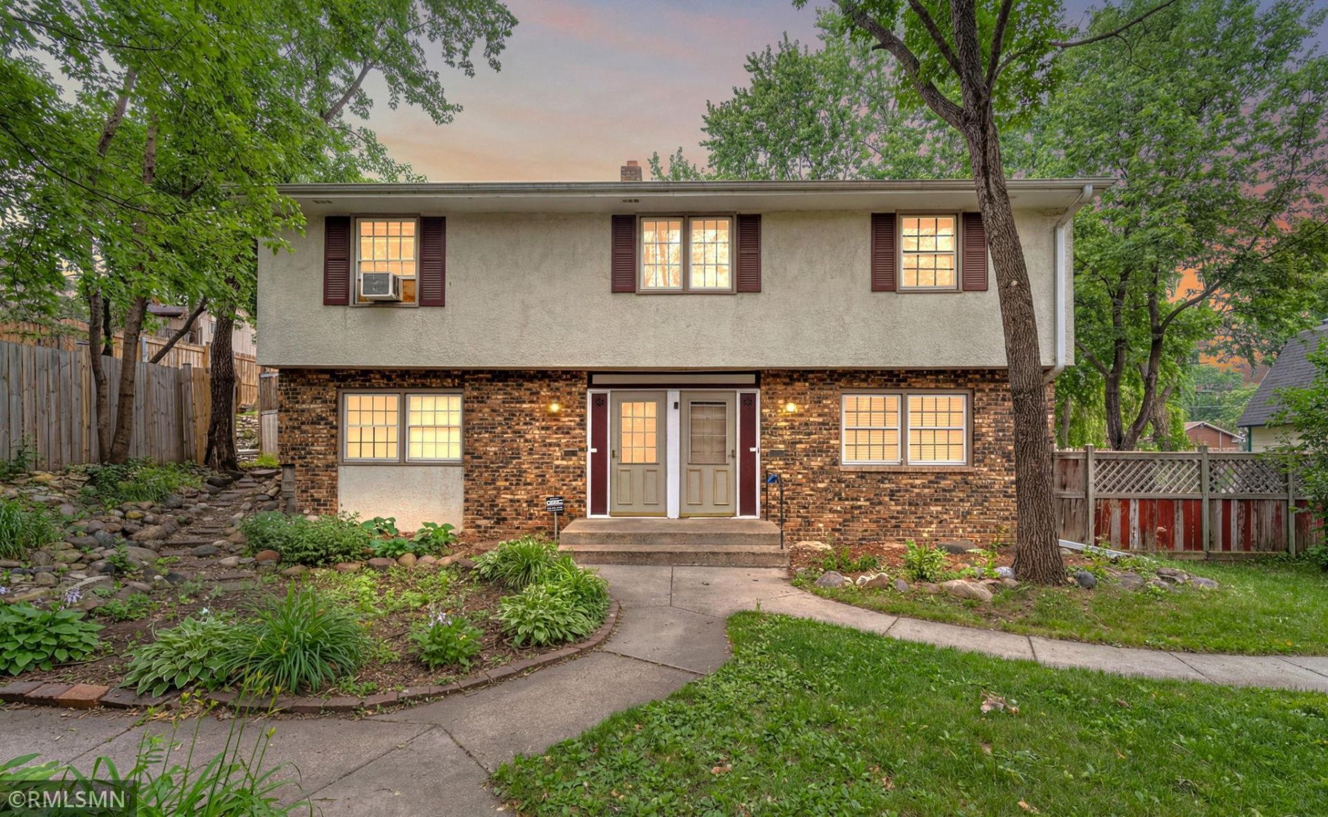 151-153 Page Street W, Saint Paul, MN 55107