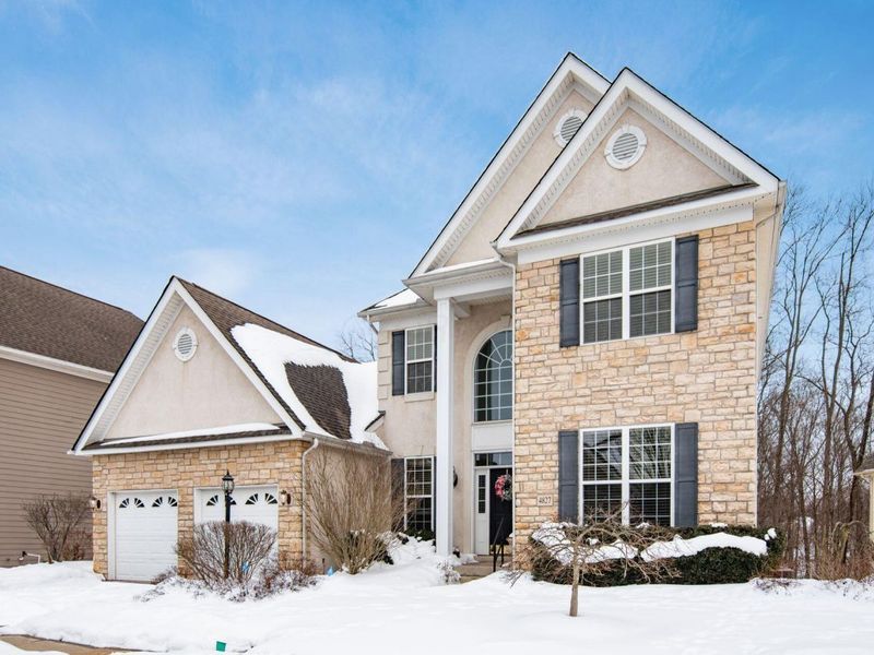 4827 Saint Medan Drive, Westerville, OH 43082 Photo 3