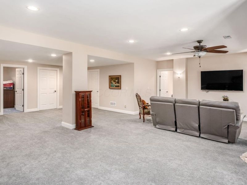 4827 Saint Medan Drive, Westerville, OH 43082 Photo 47