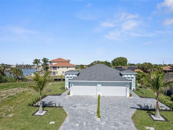 1107 SE 38th ST , CAPE CORAL, FL 33904