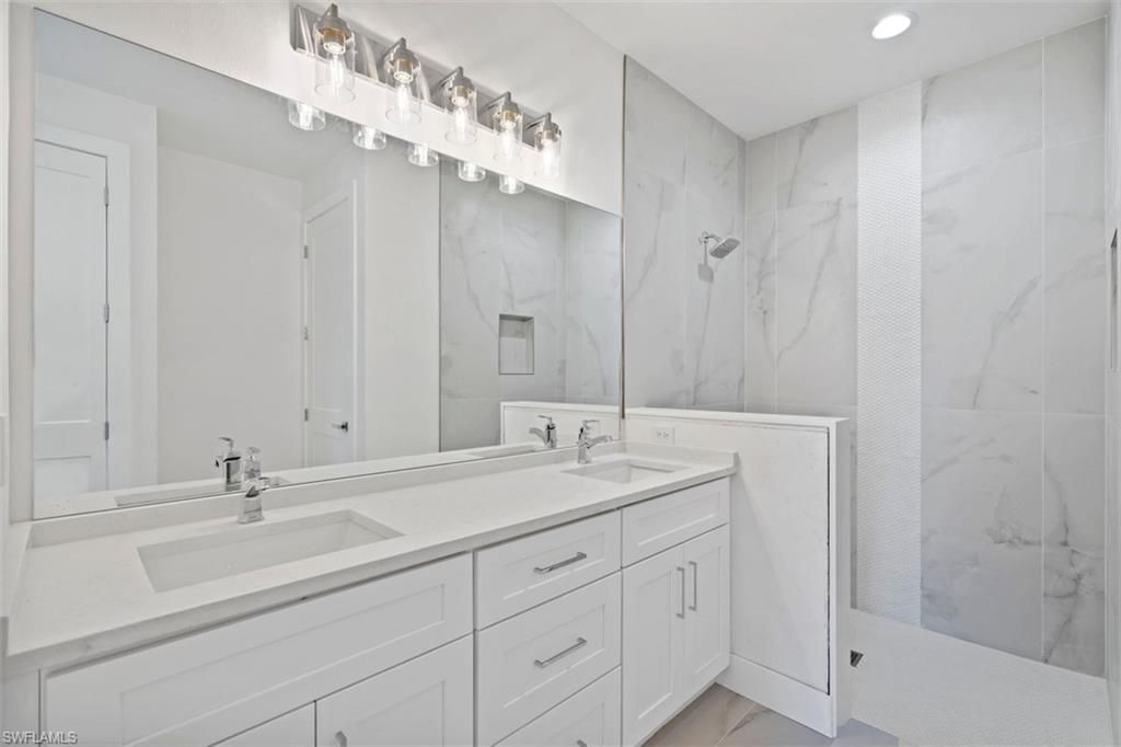 1107 SE 38th St , Cape Coral, FL 33904 Photo