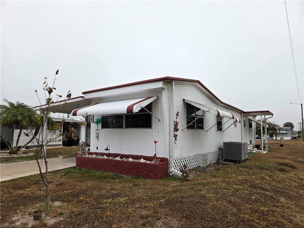 881 Homestead Dr, North Fort Myers, FL 33917 Photo