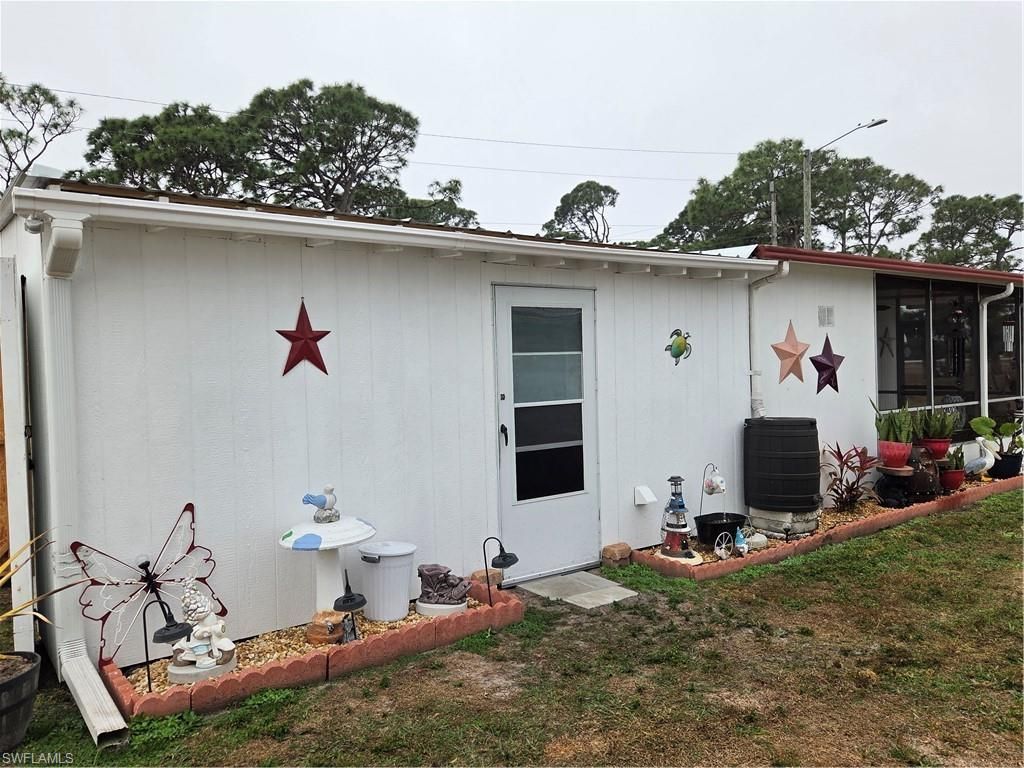 881 Homestead Dr, North Fort Myers, FL 33917 Photo