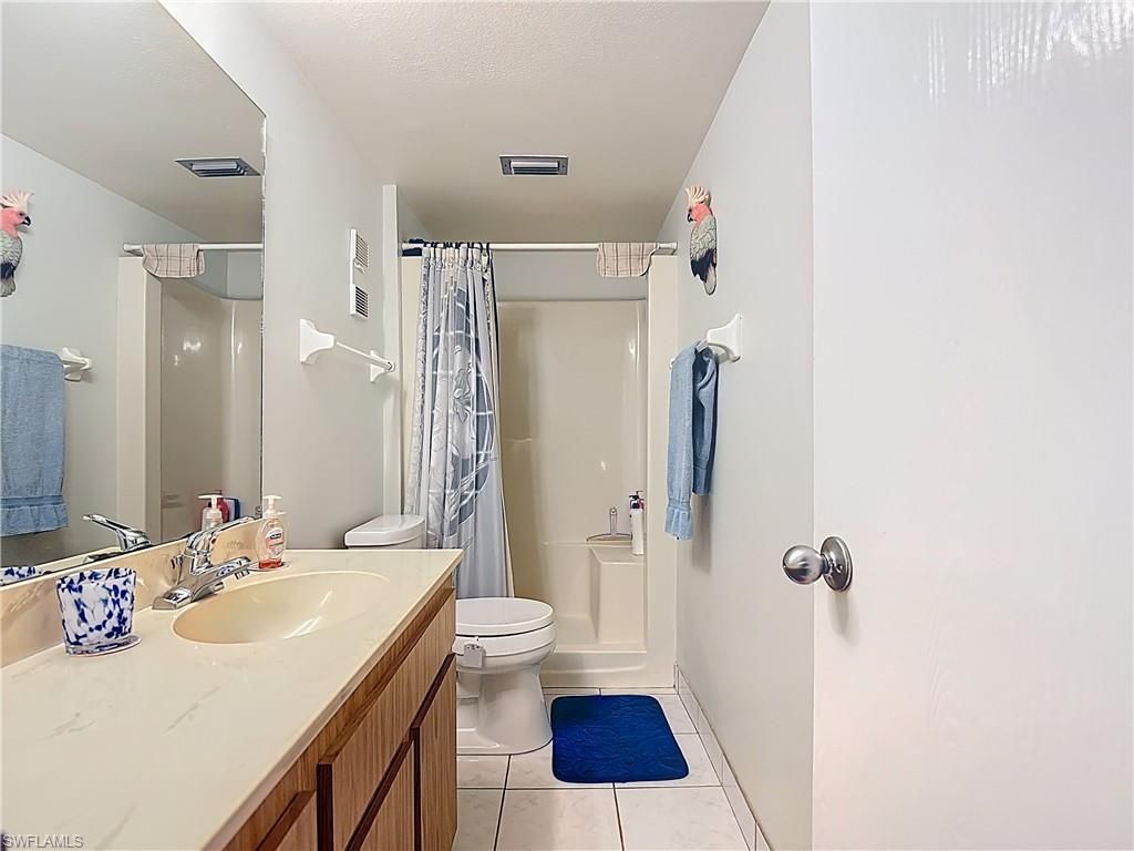 400 Lenell Rd, Unit 107, Fort Myers Beach, FL 33931 Photo