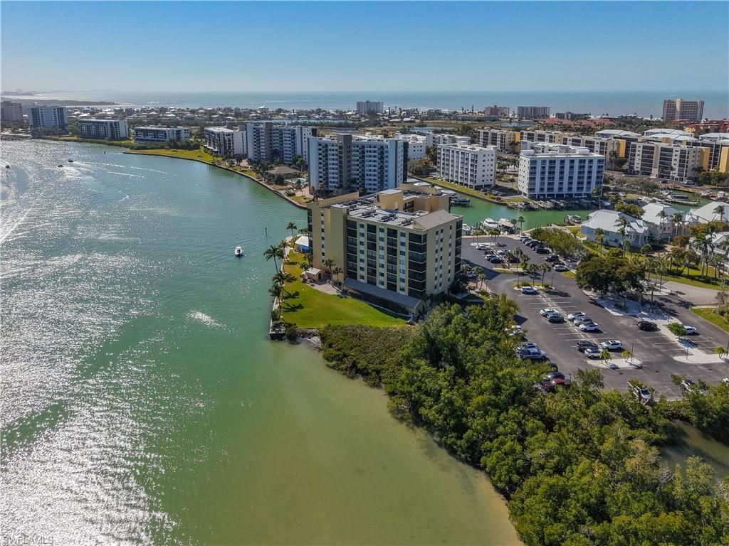 400 Lenell Rd, Unit 107, Fort Myers Beach, FL 33931 Photo