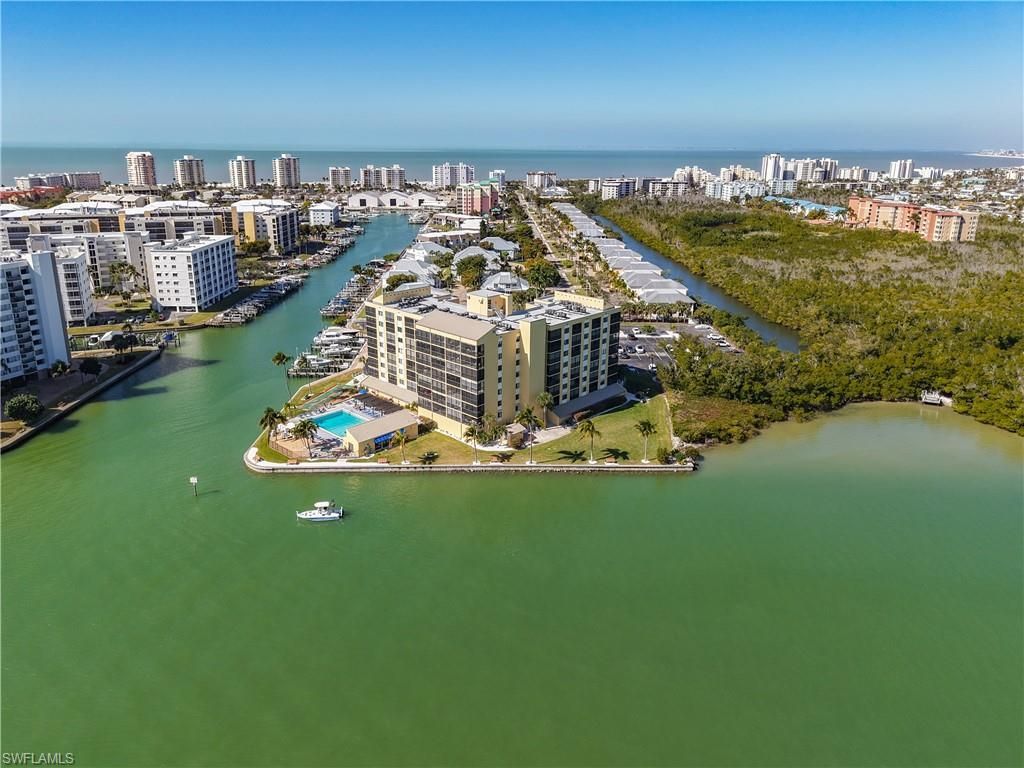 400 Lenell Rd, Unit 107, Fort Myers Beach, FL 33931 Photo