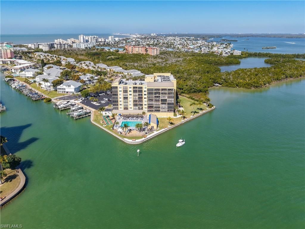 400 Lenell Rd, Unit 107, Fort Myers Beach, FL 33931 Photo