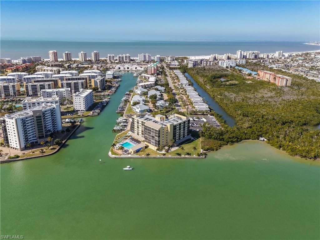 400 Lenell Rd, Unit 107, Fort Myers Beach, FL 33931 Photo