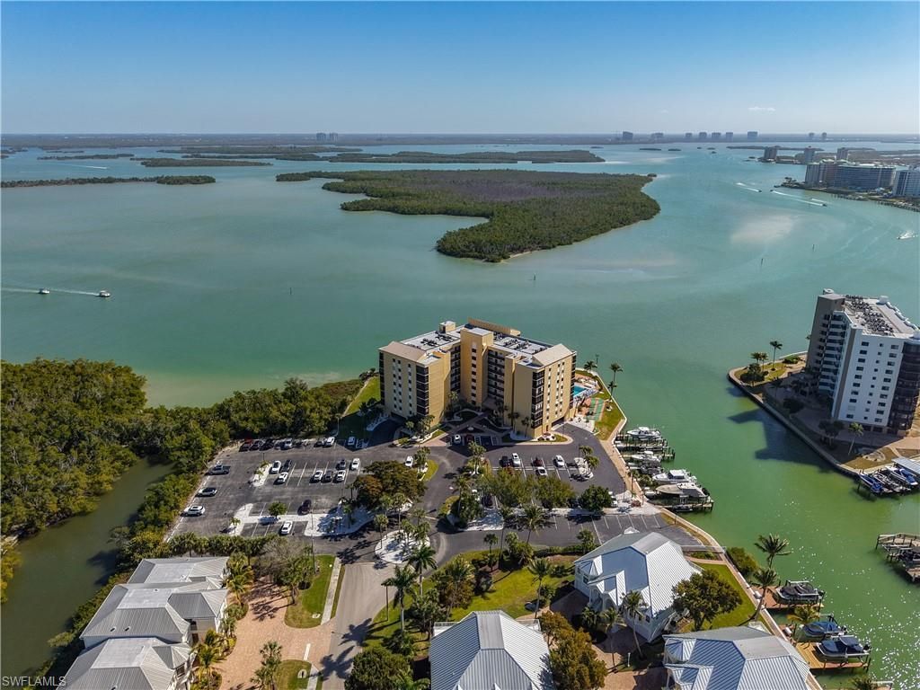 400 Lenell Rd, Unit 107, Fort Myers Beach, FL 33931 Photo
