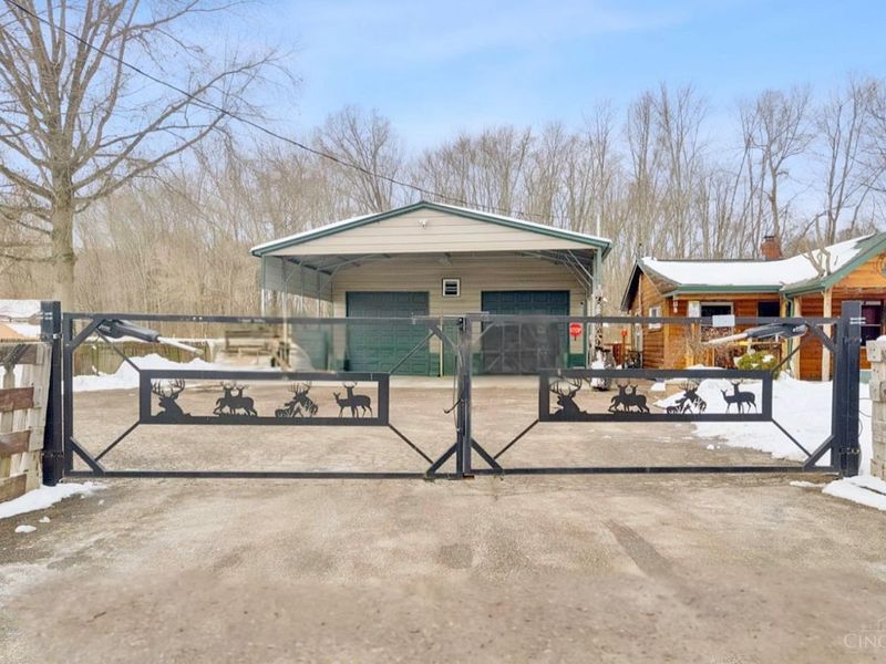 6143 Goshen Road, Goshen, OH 45122 Photo 1