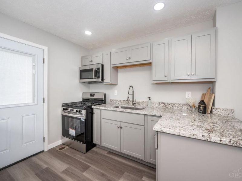 2528 Mariposa Street, Colerain Township, OH 45231 Photo 15