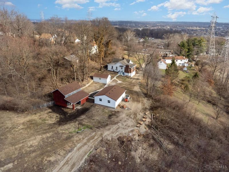 1117 W Seymour Avenue, Springfield Twp., OH 45216 Photo 2